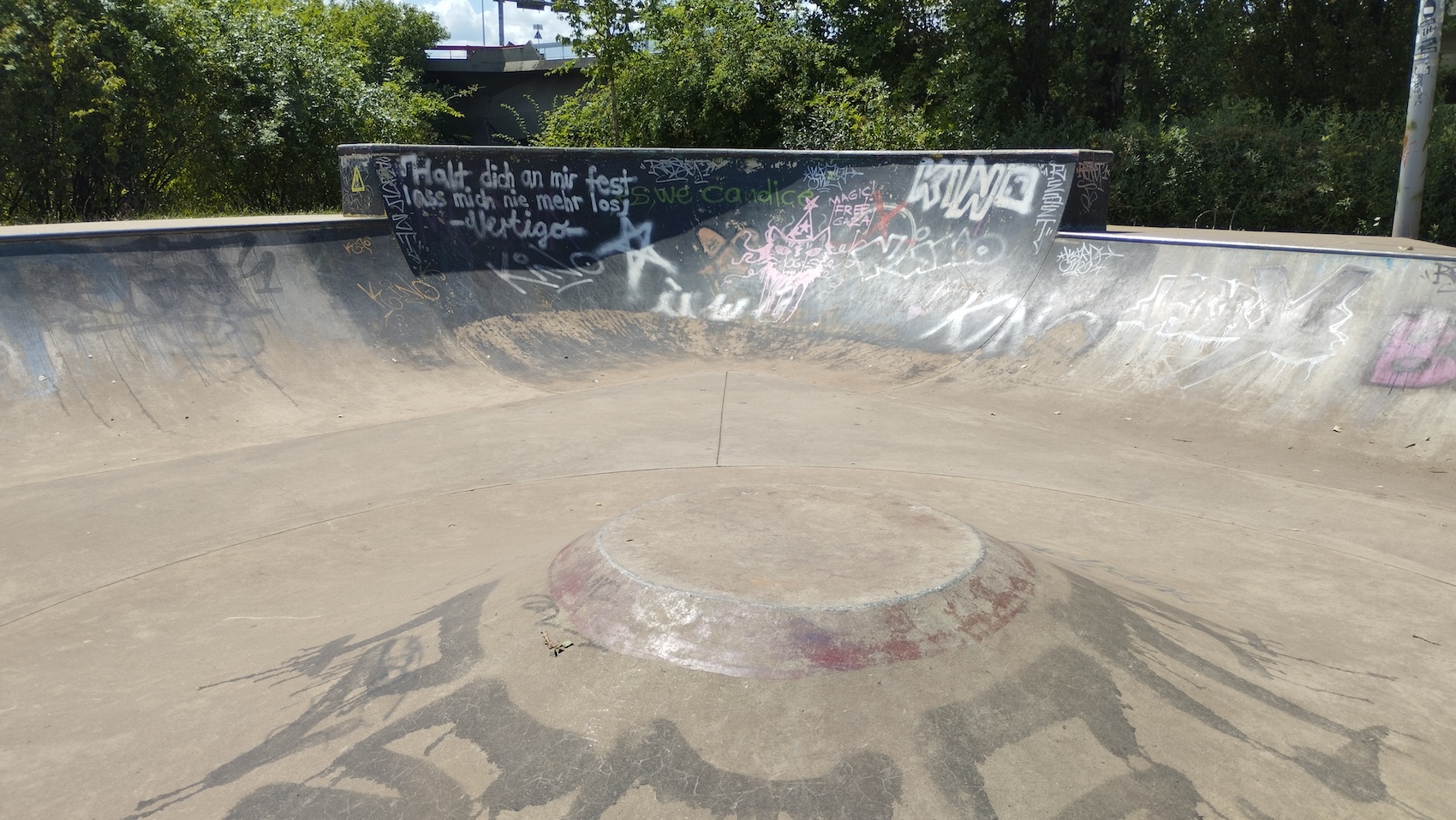 Burgerpark Hafeninsel skatepark